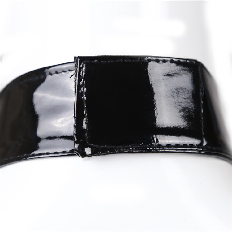 「Chain Web」 Body Harness Set with Patent Collar & Thong – Silver/Black